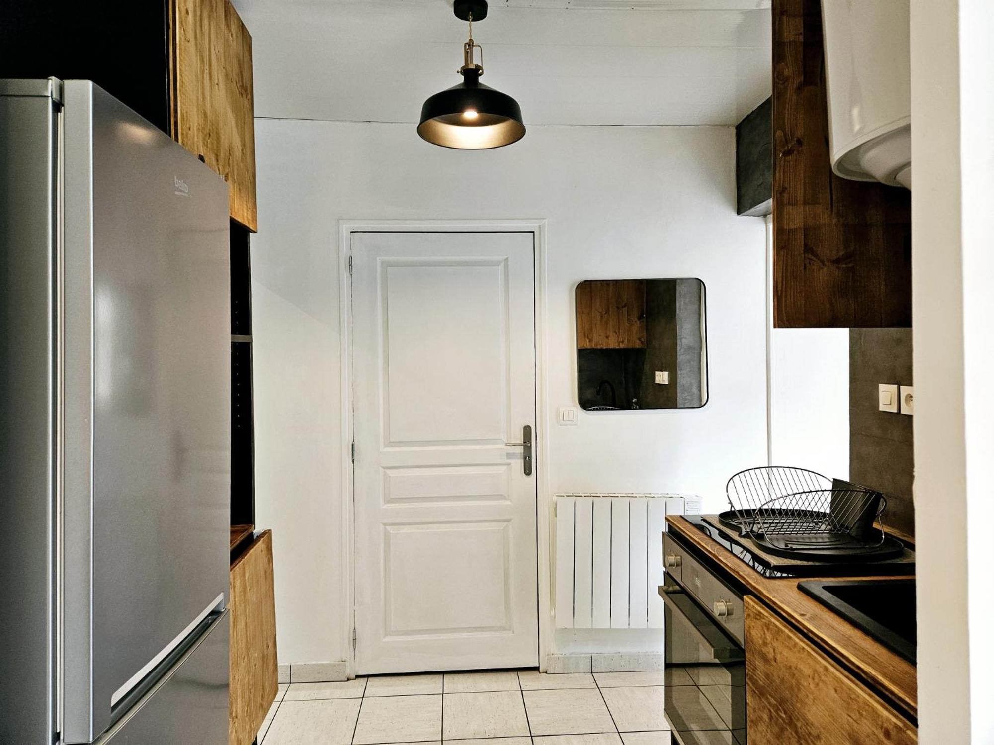 Refuge Urbain - Ideal Pro, Familles & Amis - Le Calme En Hypercentre - Wifi Haut Debit - Netflix - Machine A Laver - Gare, Cathedrale, Commerces, Restaurants & Transports En Commun A Moins De 10 Minutes A Pied 兰斯 外观 照片